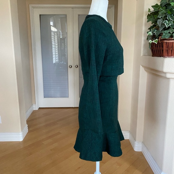 Chic Long Sleeve Green Dress - Picture 3 of 6